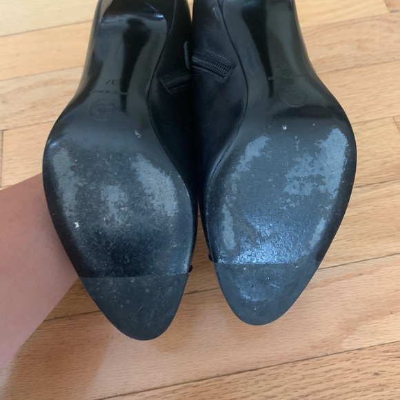 Chanel Silver CC cap toe booties- black - Picture 4 of 5